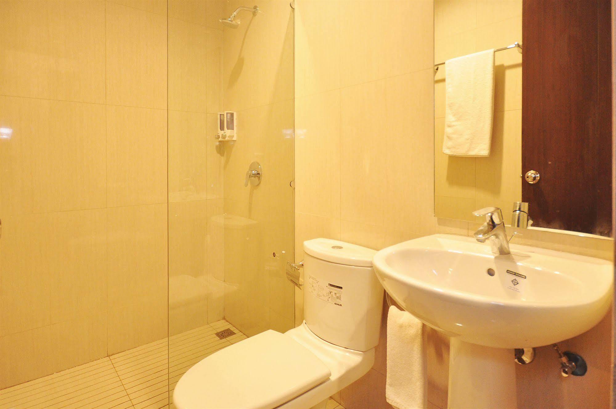Sunwood Hotel Arianz Mataram Exterior foto